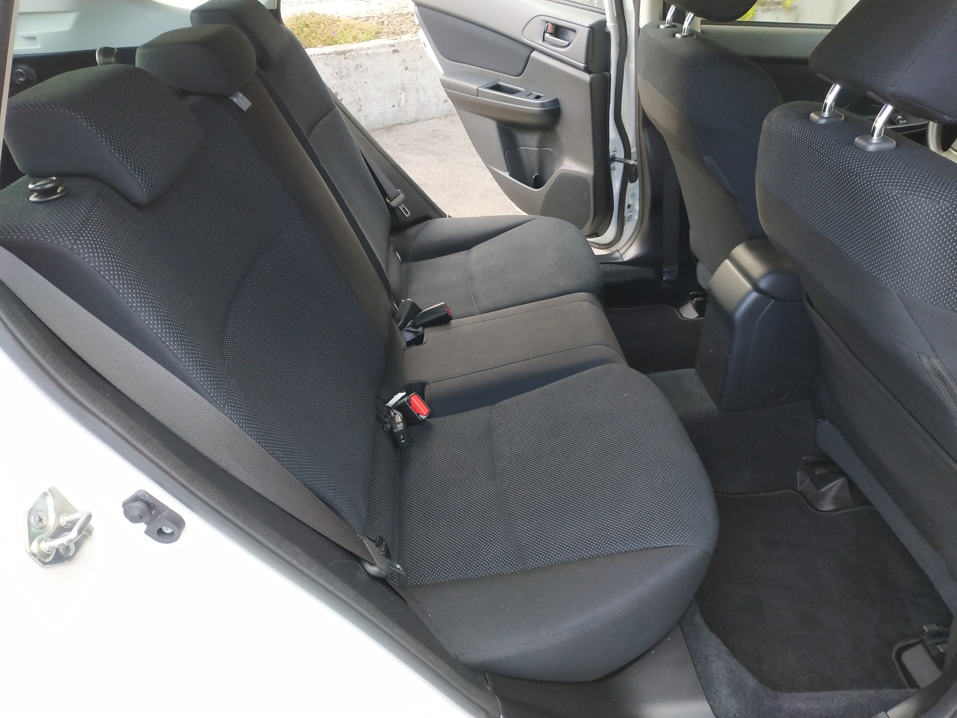 SUBARU Impreza 1.6 Swiss one CVT-image-14