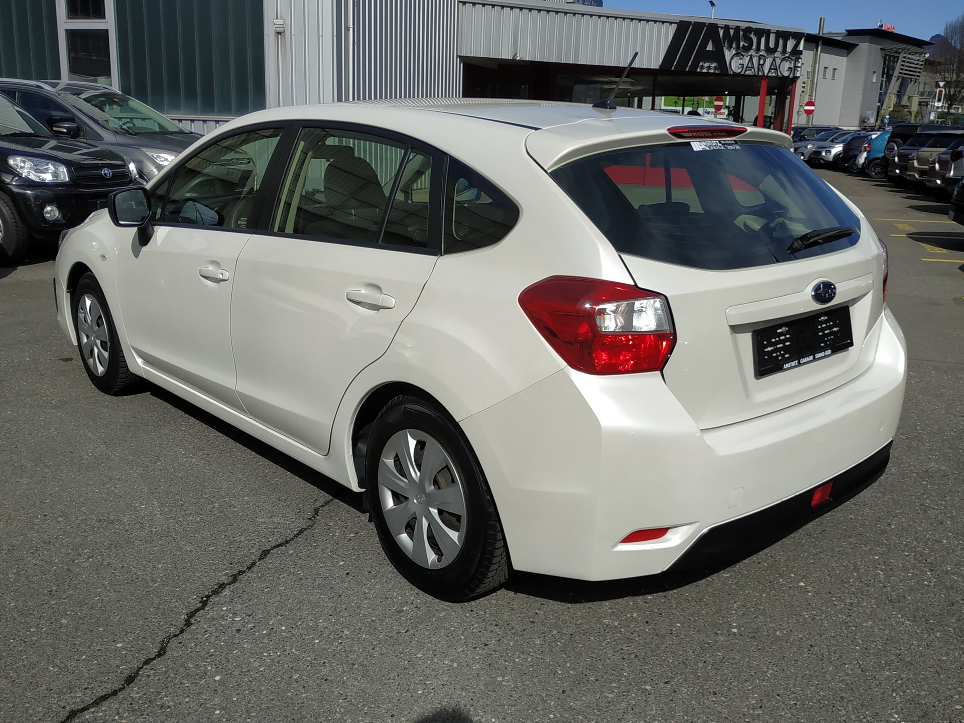 SUBARU Impreza 1.6 Swiss one CVT-showroom-element-3