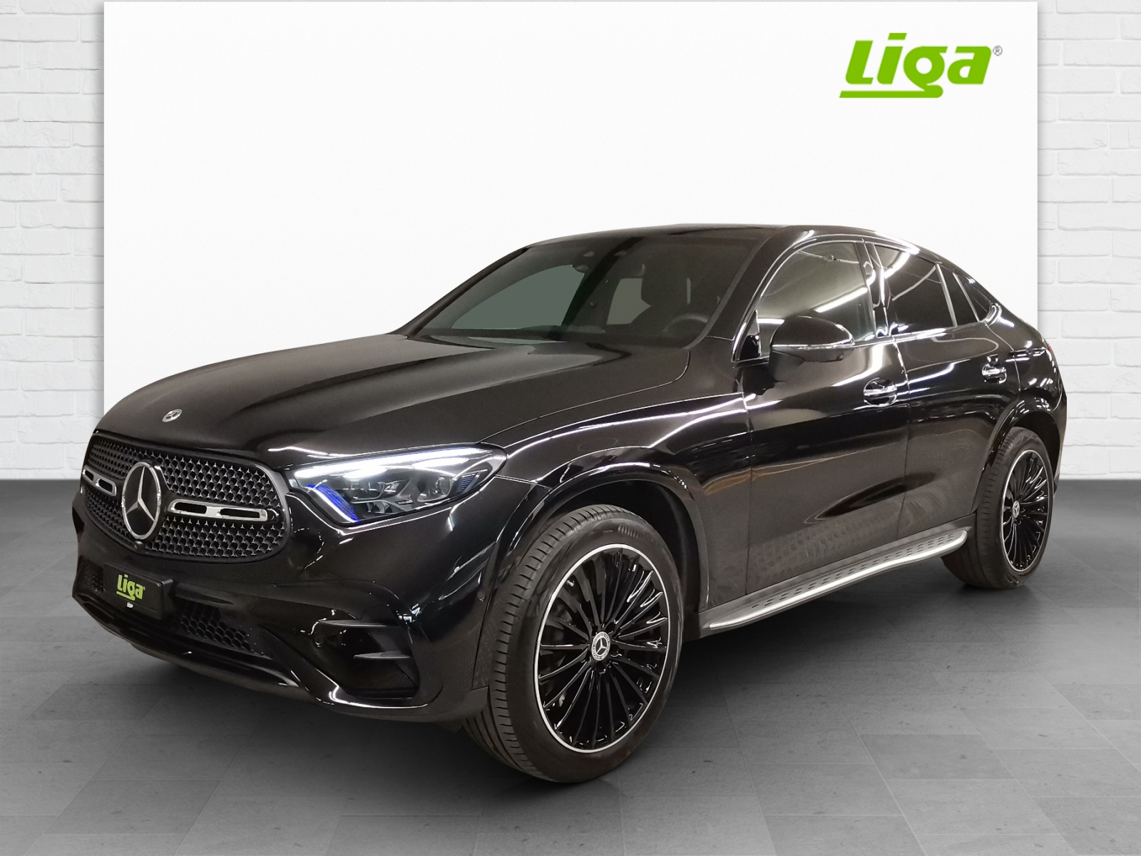 MERCEDES-BENZ GLC 300 d AMG Line 4Matic Coupé-image-1