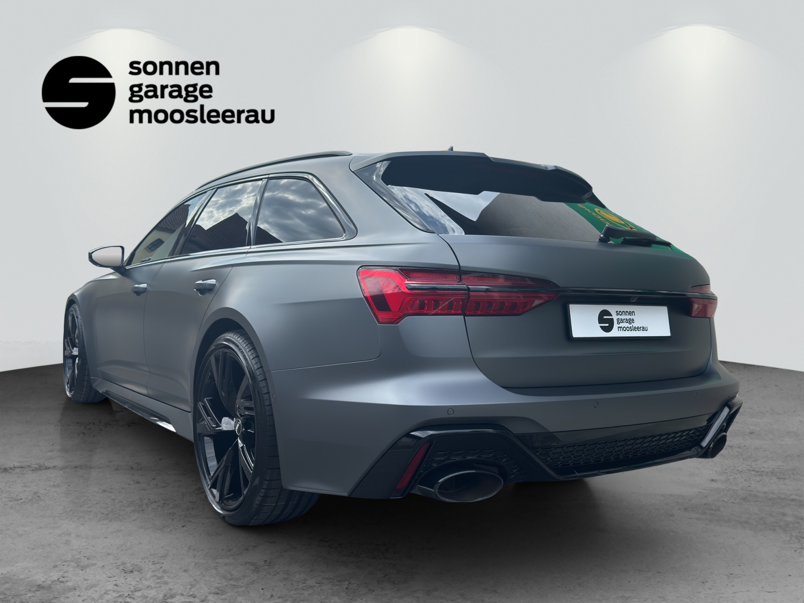 AUDI RS6 Avant 4.0 TFSI V8 quattro-showroom-element-3