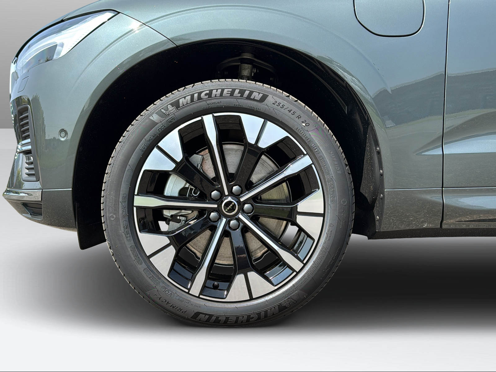 VOLVO XC60 2.0 T6 TE Ultra Bright eAWD-image-8
