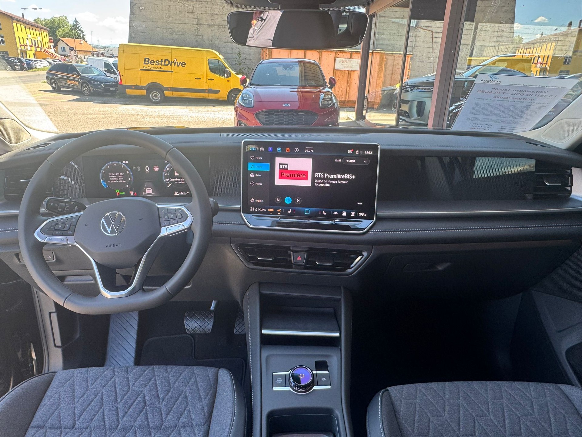 VW Tayron 1.5 TSI evo2 mHEV Life DSG - 7 PLACES-image-8
