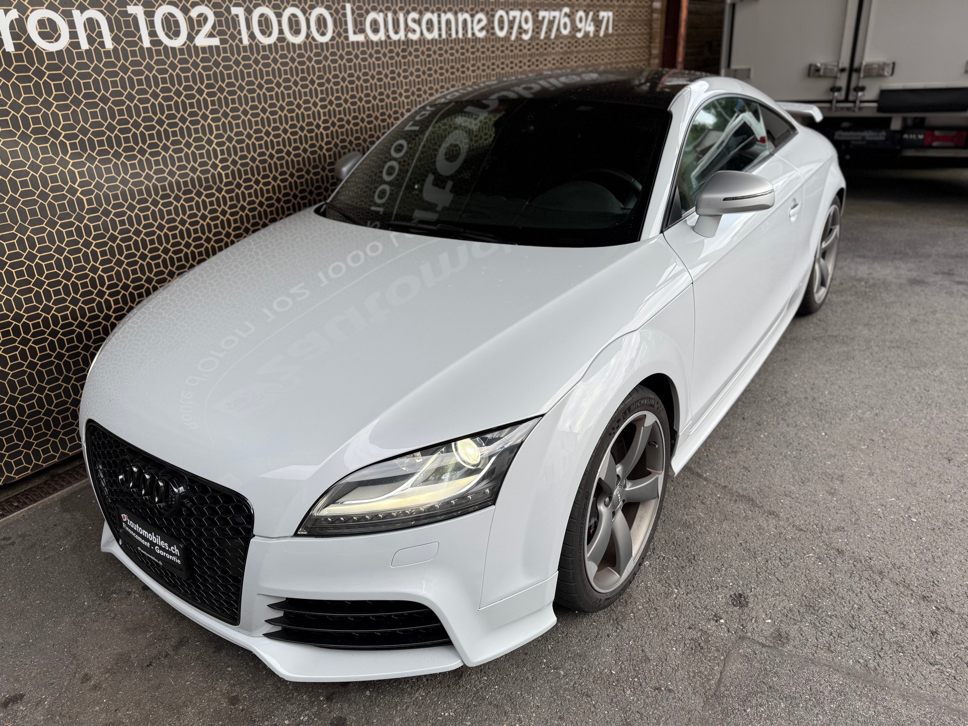 AUDI TT RS Coupé 2.5 TFSI quattro S-tronic-showroom-element-1