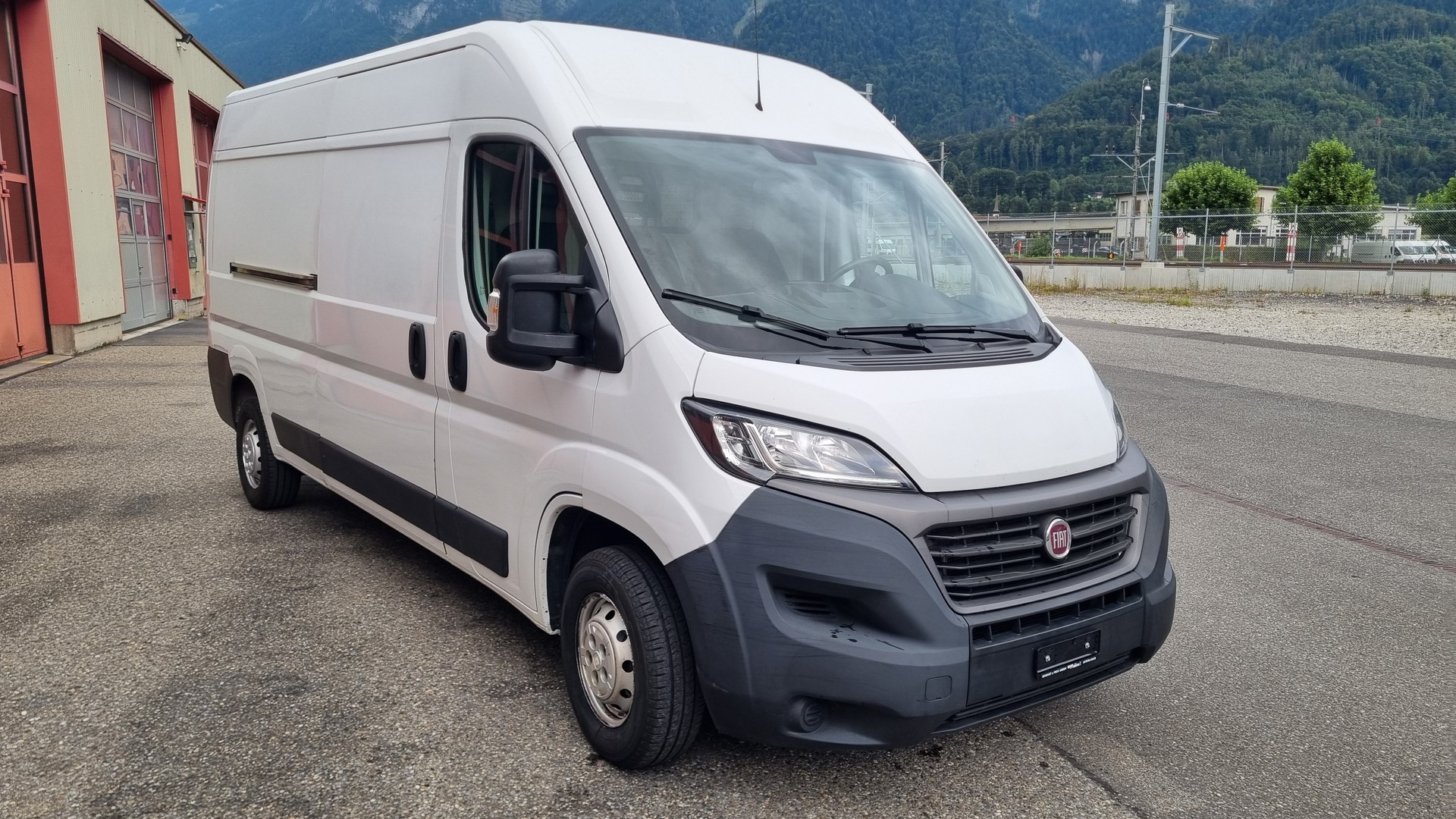 FIAT Ducato 35 2.3 MJ-image-1