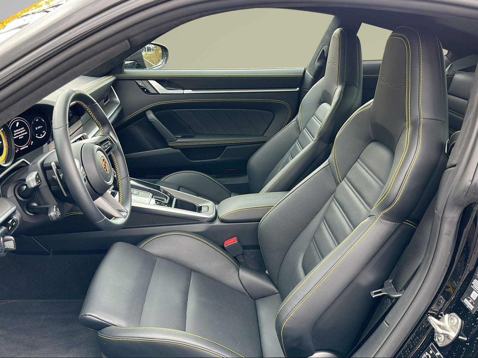 PORSCHE 911 Turbo S PDK-image-12