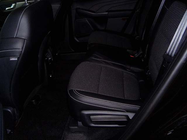 FORD Kuga 2.5 Hybrid Titanium X 4x4-image-5
