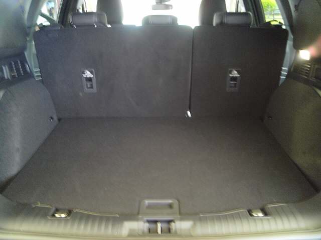 FORD Kuga 2.5 Hybrid Titanium X 4x4-image-6