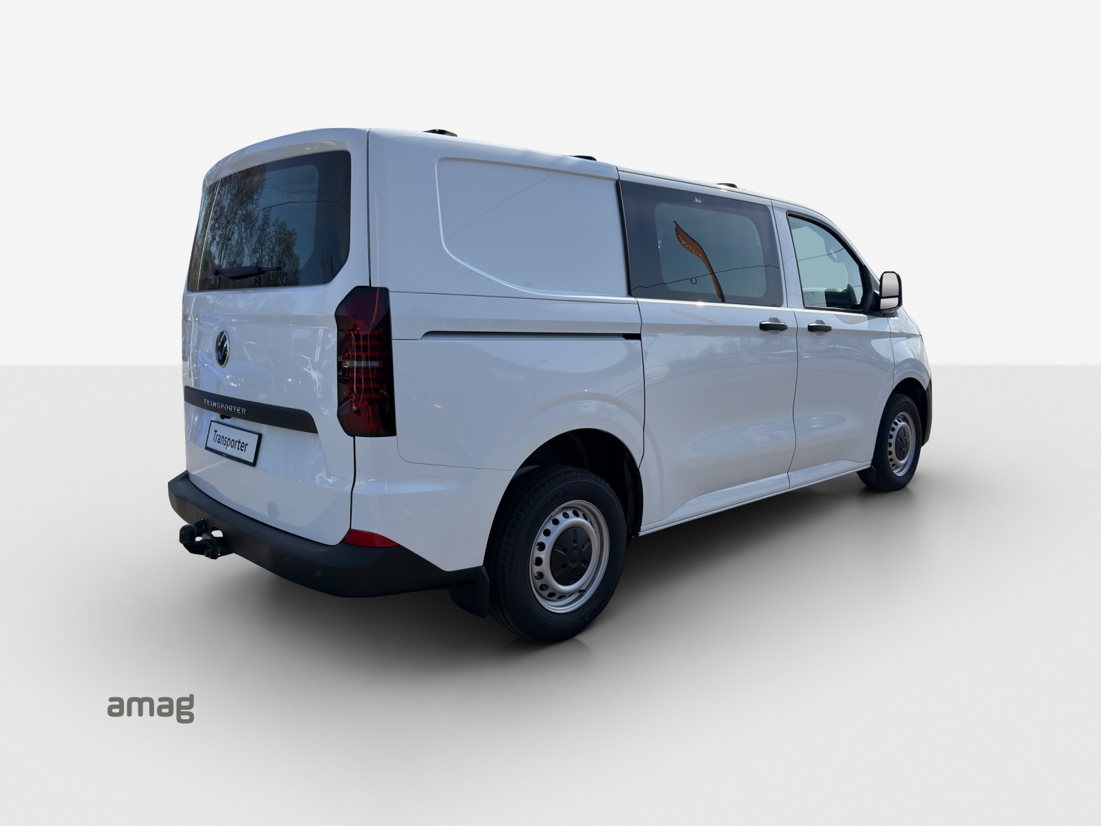 VW Transporter 2.0 TDI Automat-image-4