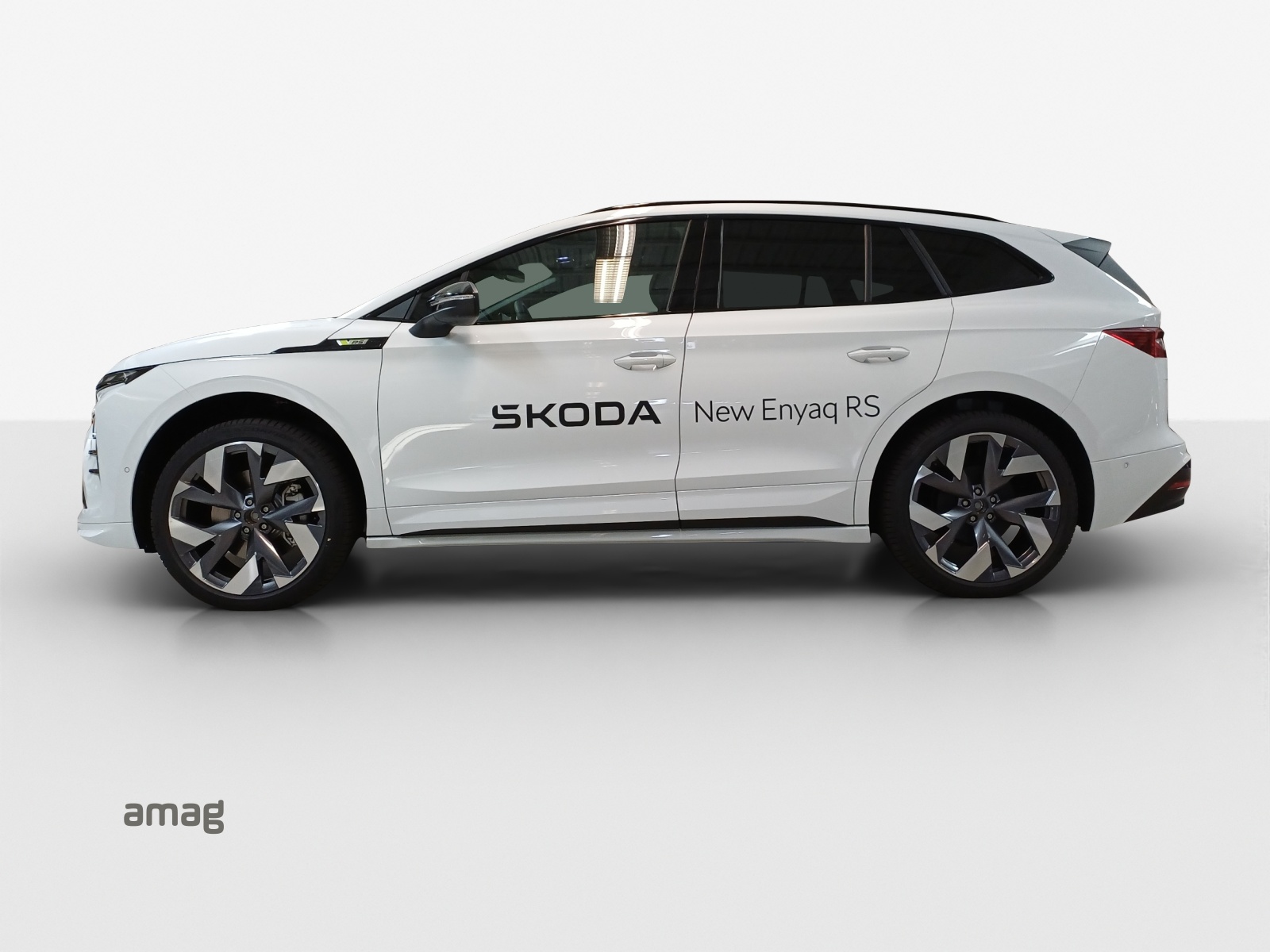 SKODA Enyaq 4x4 RS-image-1