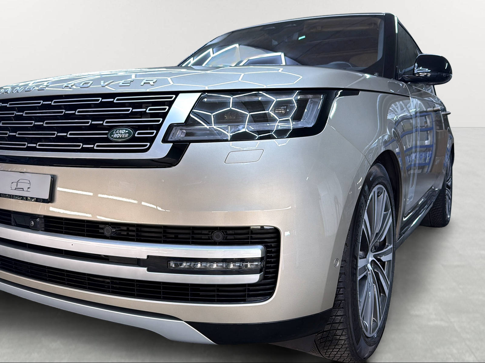 LAND ROVER Range Rover P510e Si6 PHEV Autobiography Automatic-image-3