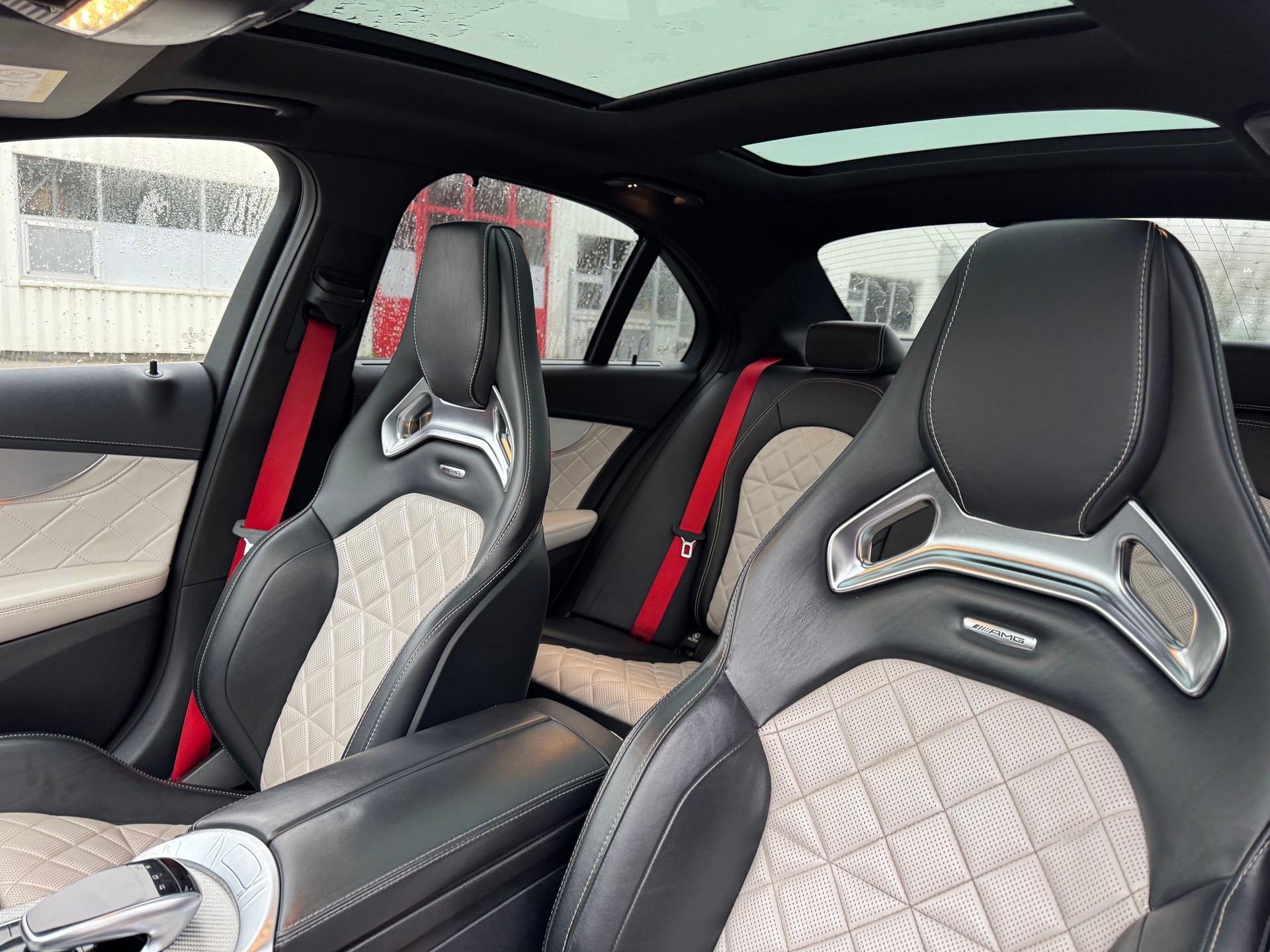 MERCEDES-BENZ C 450 AMG 4Matic 7G-Tronic-image-6