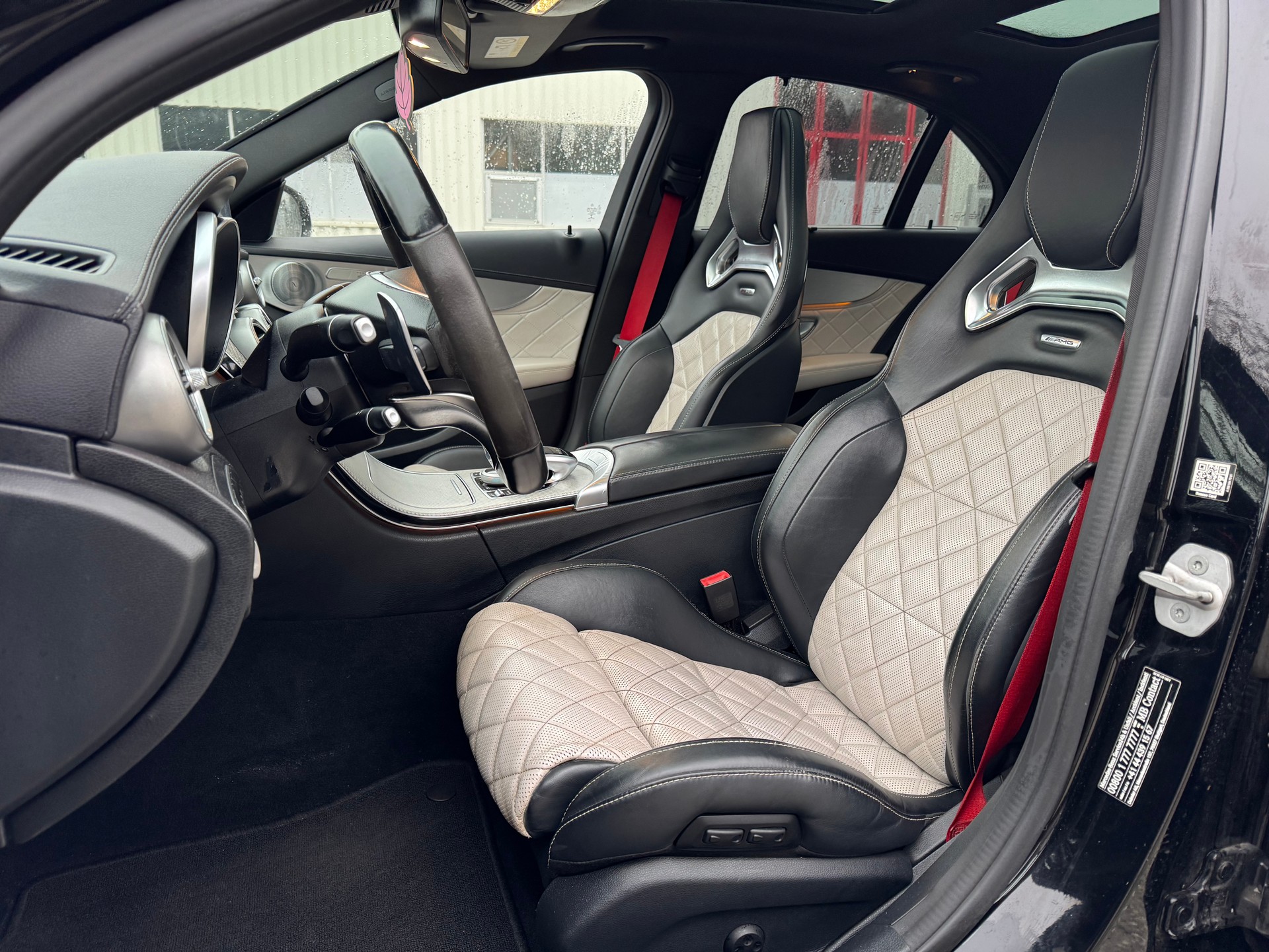MERCEDES-BENZ C 450 AMG 4Matic 7G-Tronic-image-5