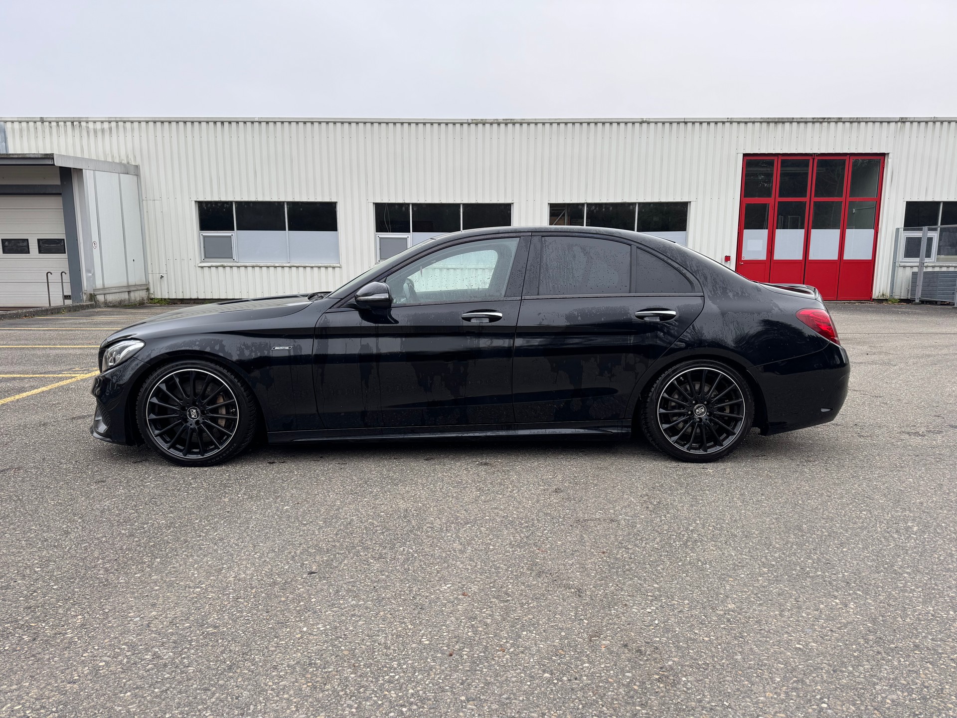MERCEDES-BENZ C 450 AMG 4Matic 7G-Tronic-image-2