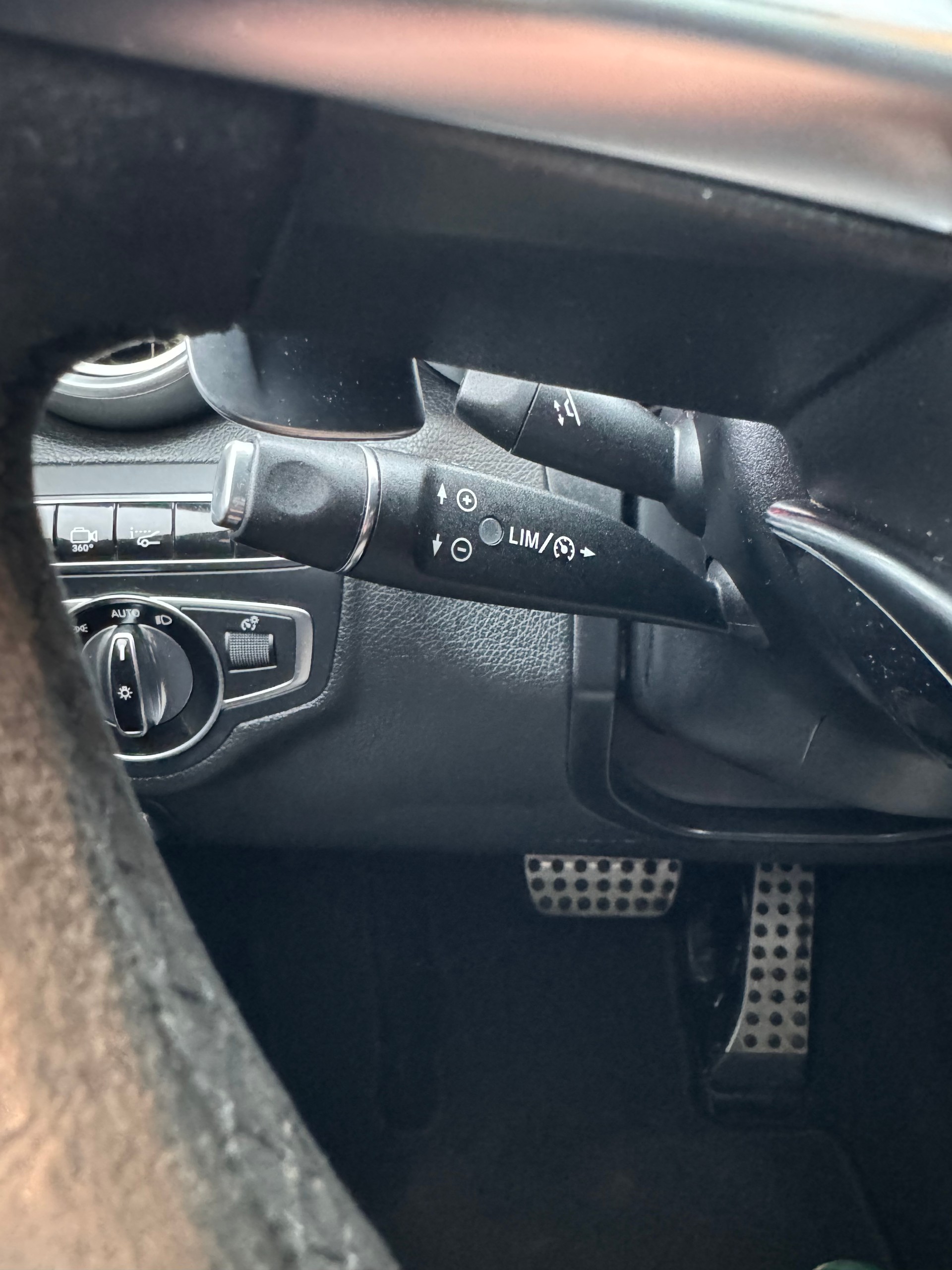 MERCEDES-BENZ C 450 AMG 4Matic 7G-Tronic-image-13