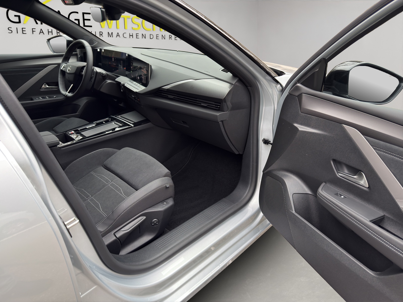 OPEL Astra L Sports Tourer 1.2 Turbo Hybrid GS-image-21