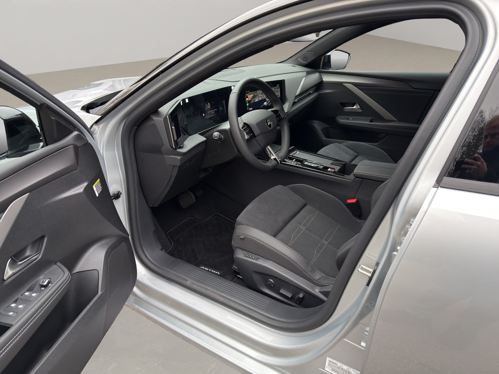 OPEL Astra L Sports Tourer 1.2 Turbo Hybrid GS-image-12