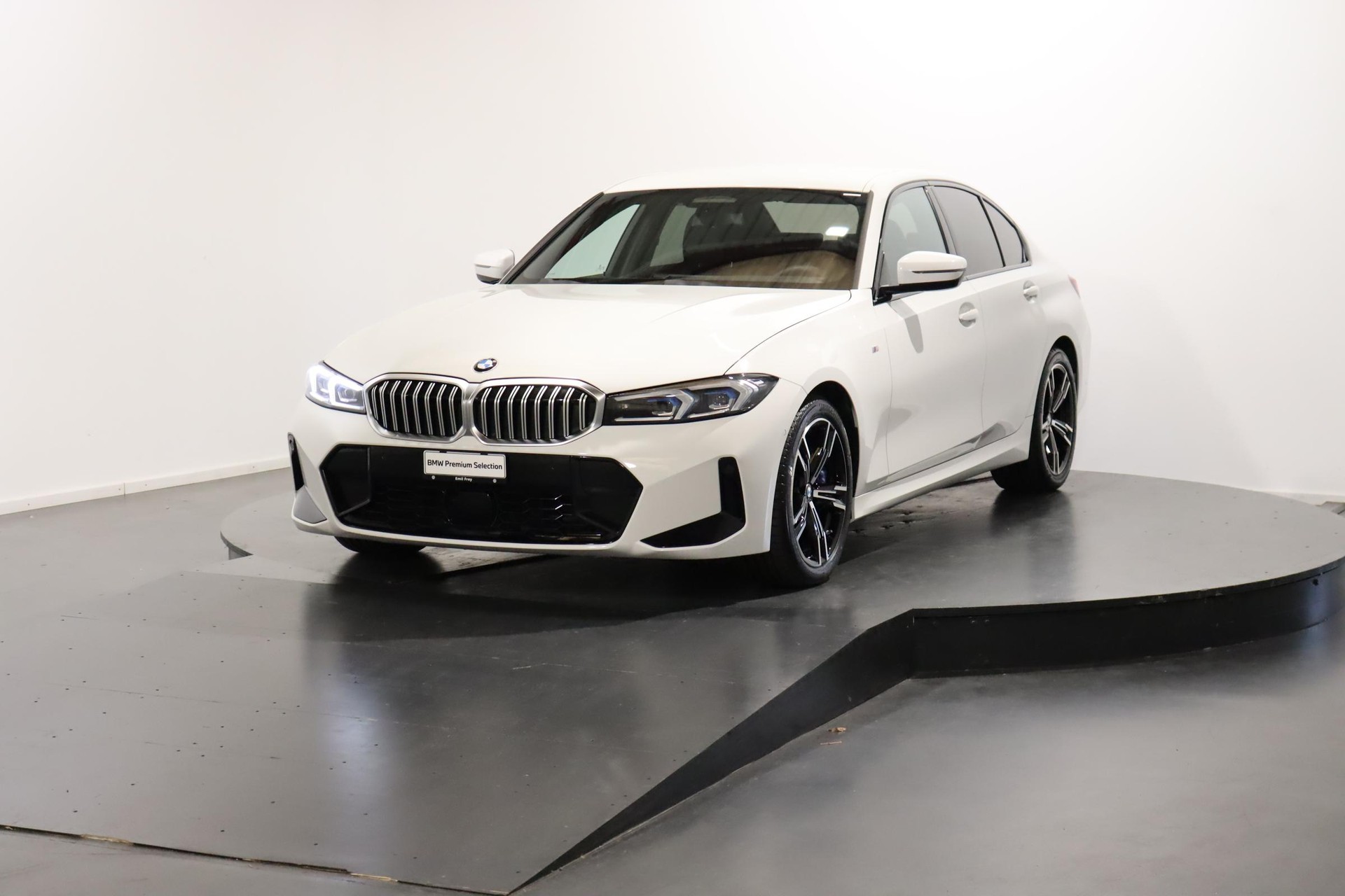 BMW 330d xDrive SAG-image-0