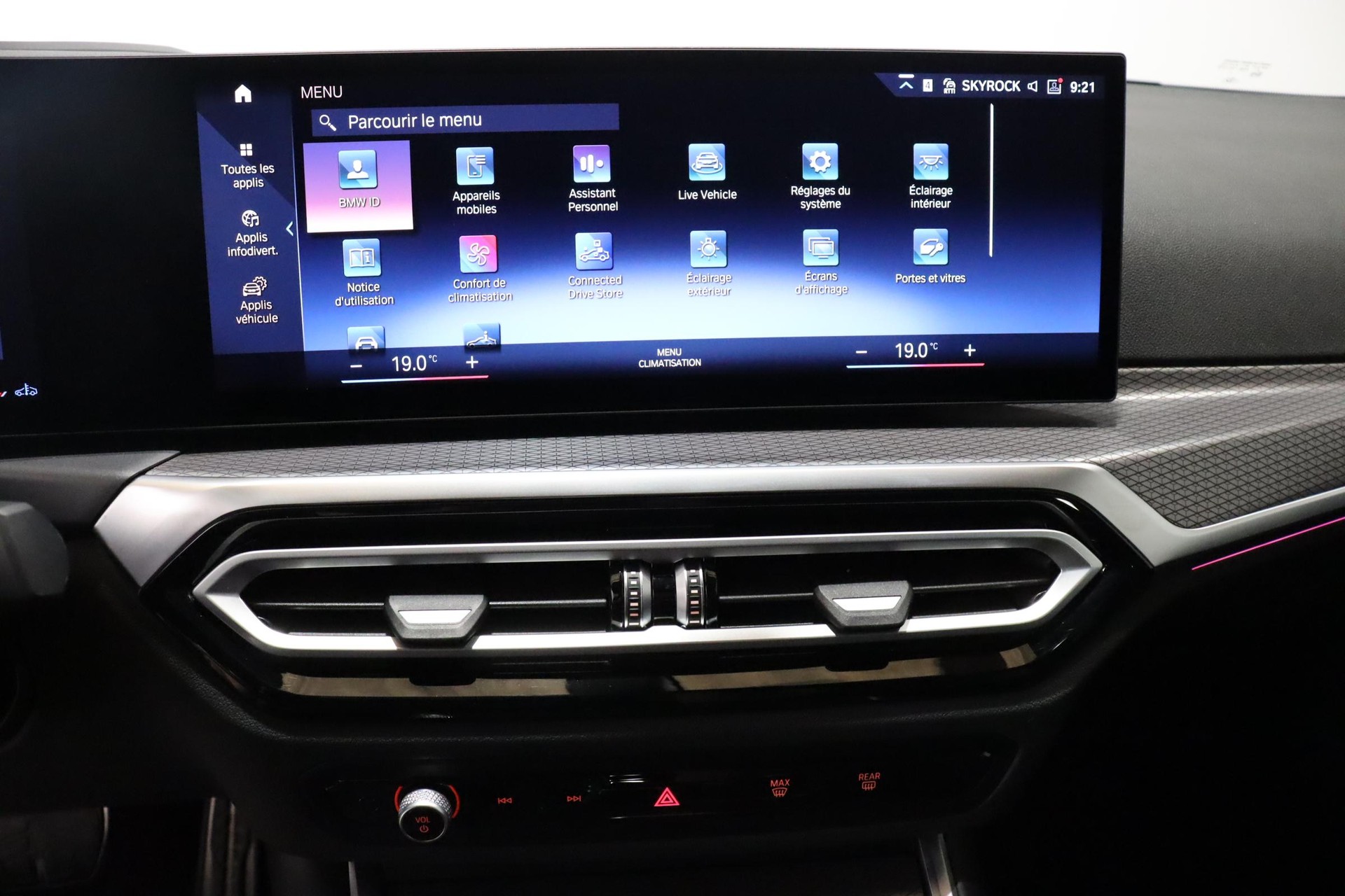 BMW 330d xDrive SAG-image-18