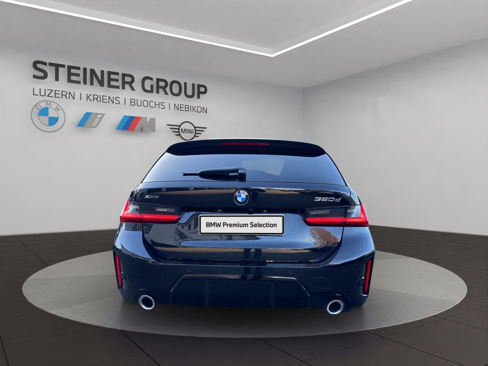 BMW 320d xDrive 48V Touring Steptronic M Sport-image-5