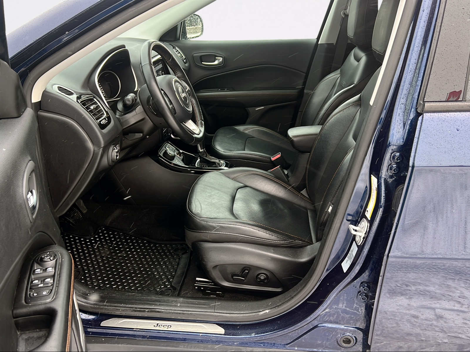 JEEP Compass 1.4 Turbo Limited AWD 9ATX-image-10