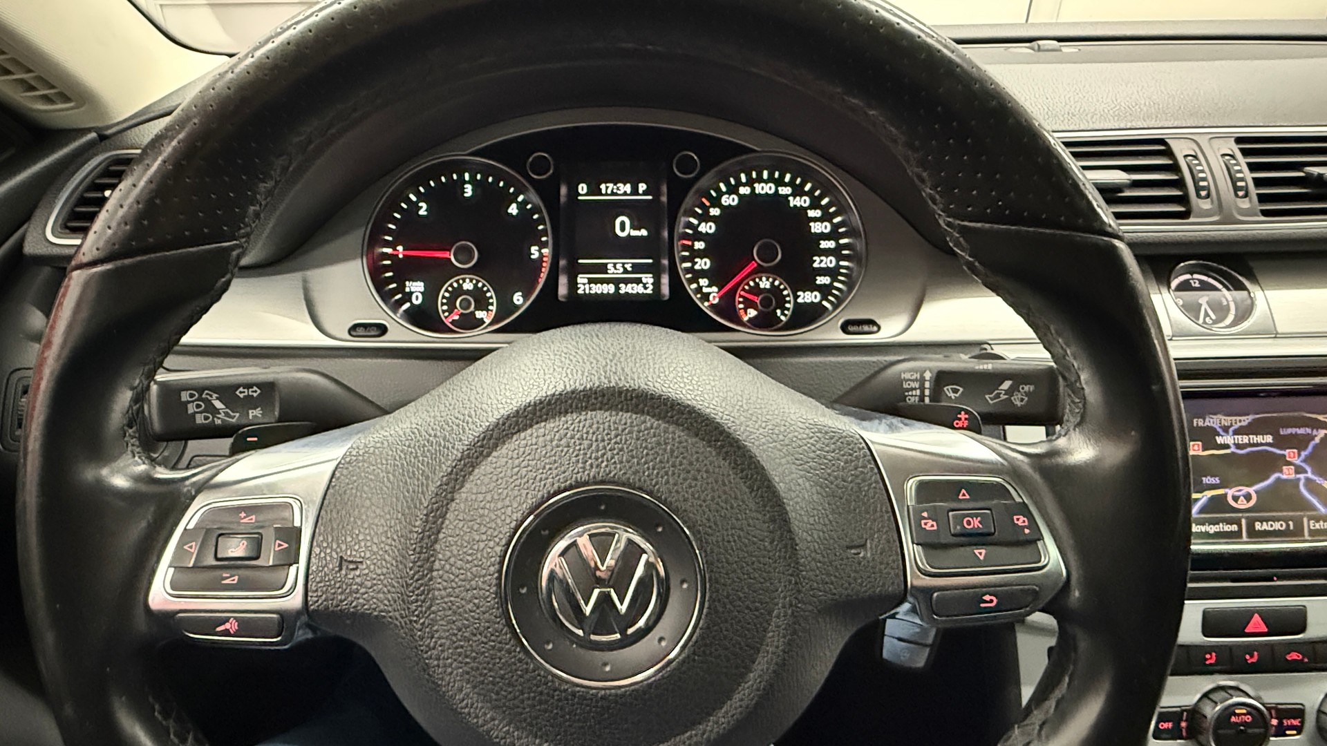 VW CC 2.0 TDI BlueMotion Technology 4Motion DSG*R-Line in&Exteriuor*abMFK*8fach berädert*RFK*NAVI*Garantie*u.v.m*-image-18