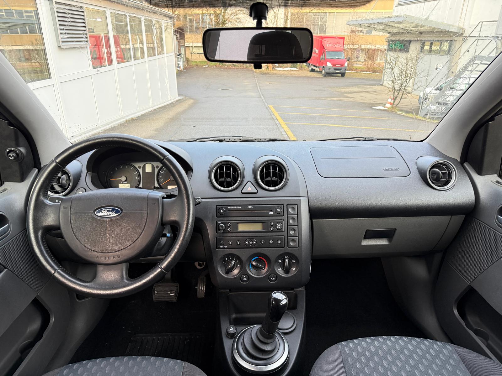 FORD Fiesta 1.4 16V-image-6