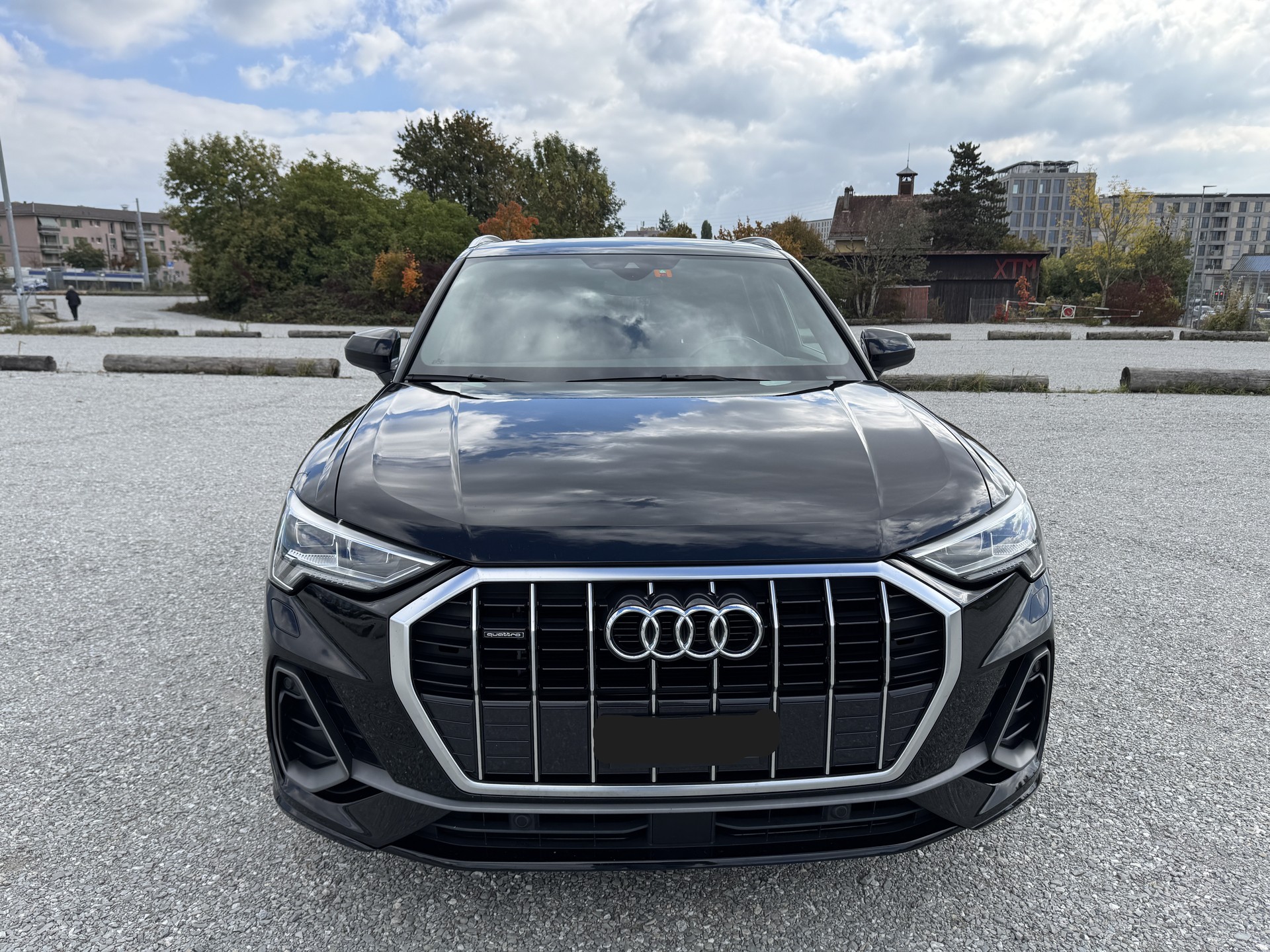 AUDI Q3 45 TFSI quattro S-tronic-image-0
