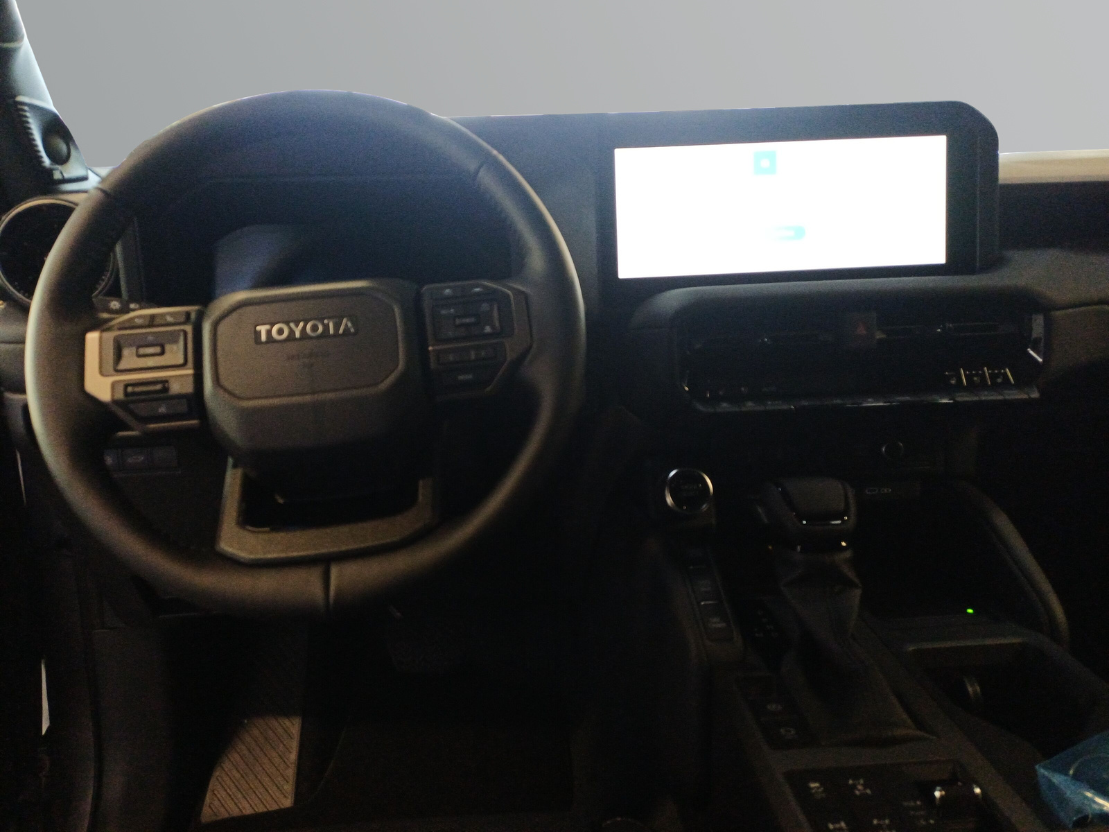 TOYOTA Land Cruiser 2.8 D 48V Invincible-image-6