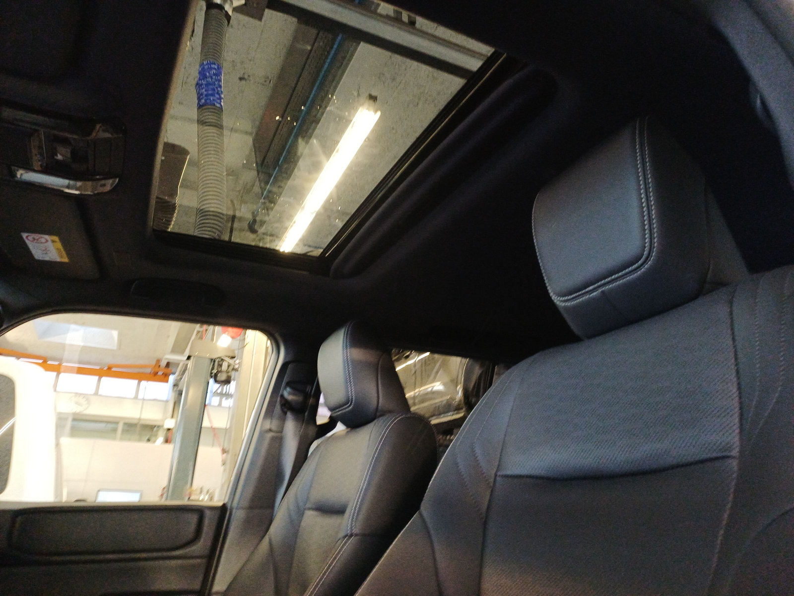 TOYOTA Land Cruiser 2.8 D 48V Invincible-image-7