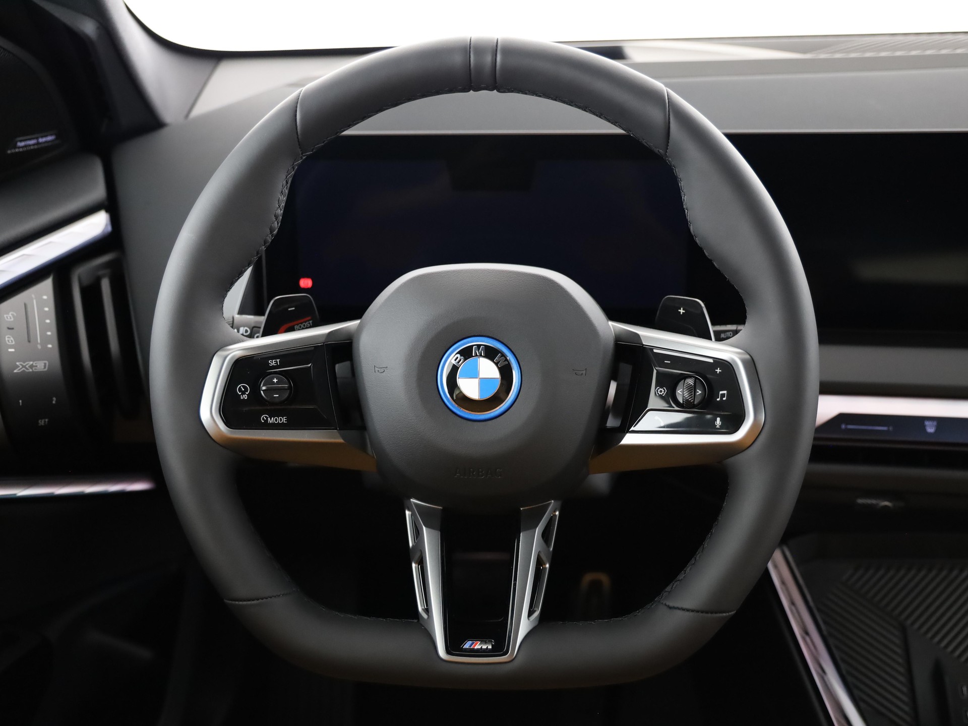 BMW X3 30e xDrive-image-17