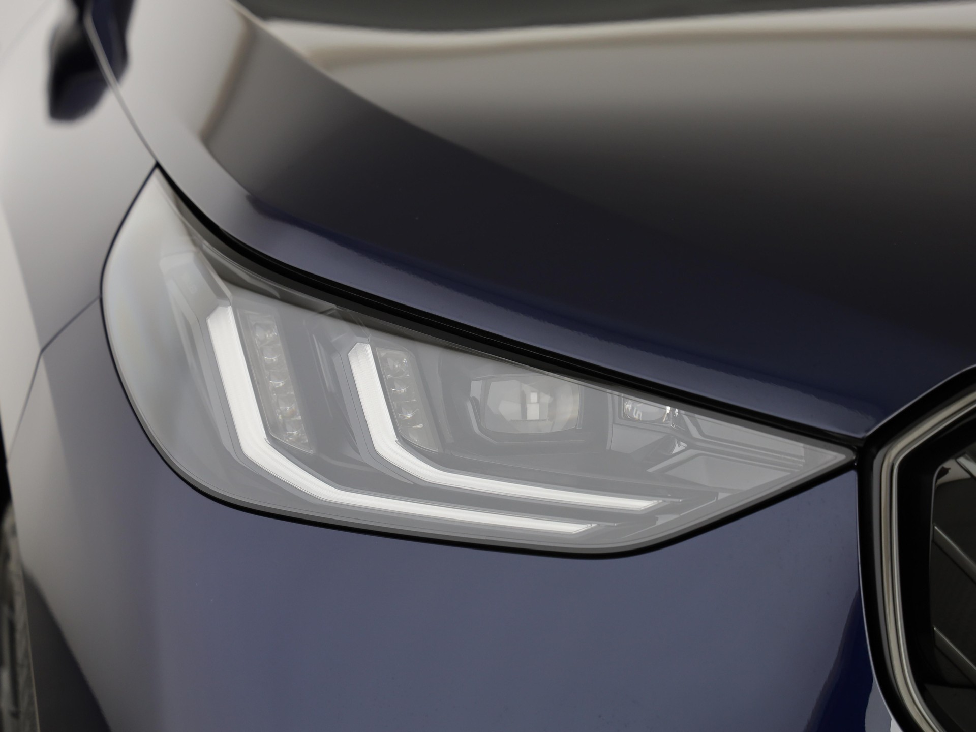 BMW X3 30e xDrive-image-5