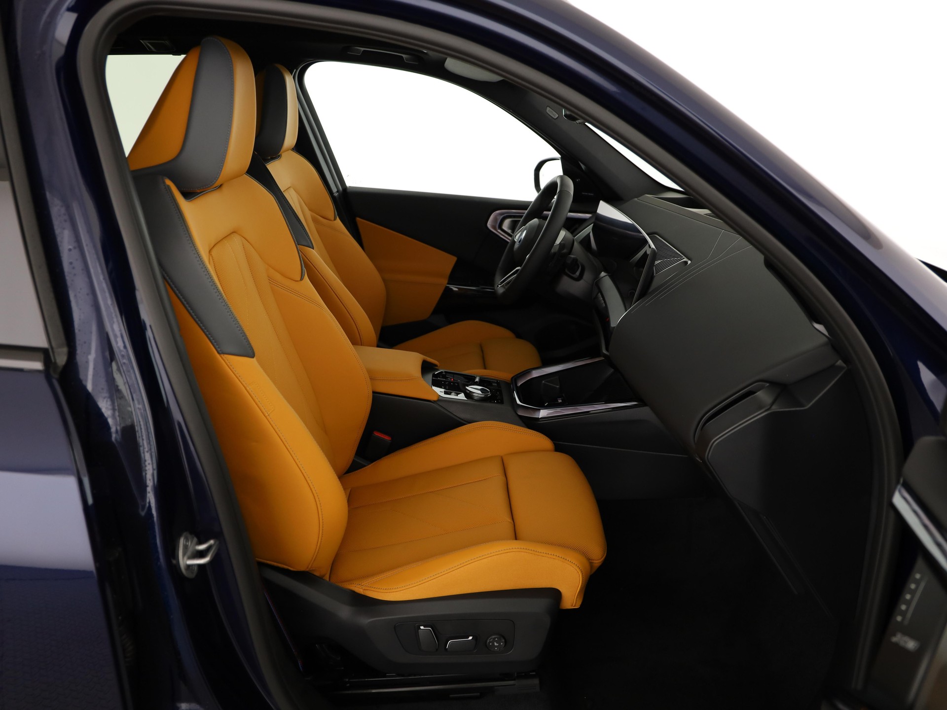 BMW X3 30e xDrive-image-13