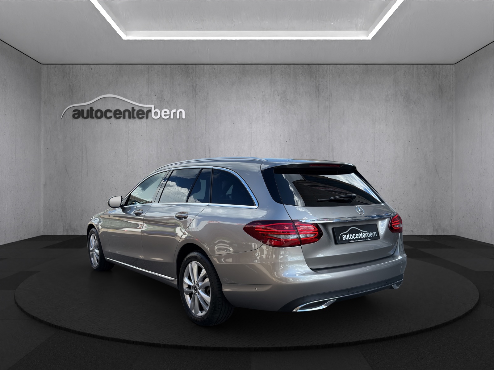 MERCEDES-BENZ C 200 Avantgarde 4Matic 9G-Tronic-image-4