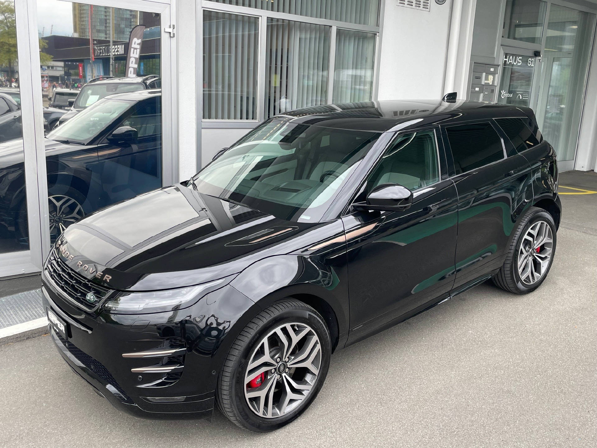 LAND ROVER Range Rover Evoque 1.5 T 300e Autobiography-image-24
