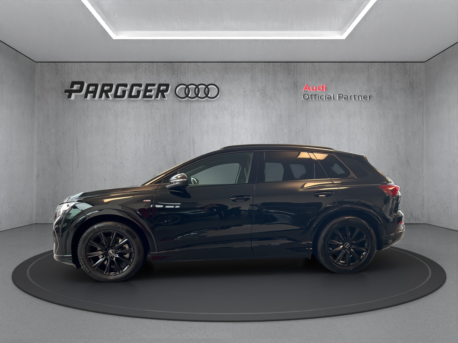 AUDI Q4 e-tron 50 quattro-image-2