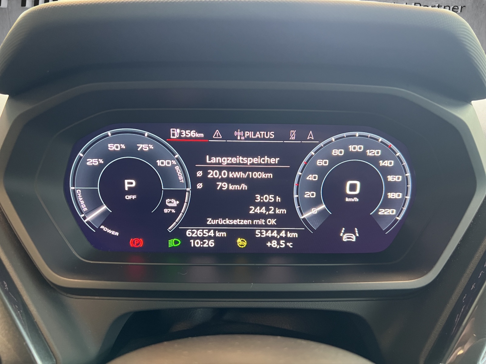AUDI Q4 e-tron 50 quattro-image-11