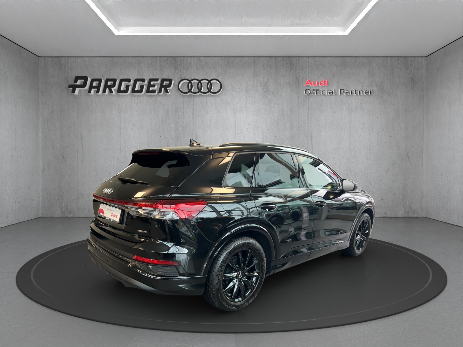 AUDI Q4 e-tron 50 quattro-image-5