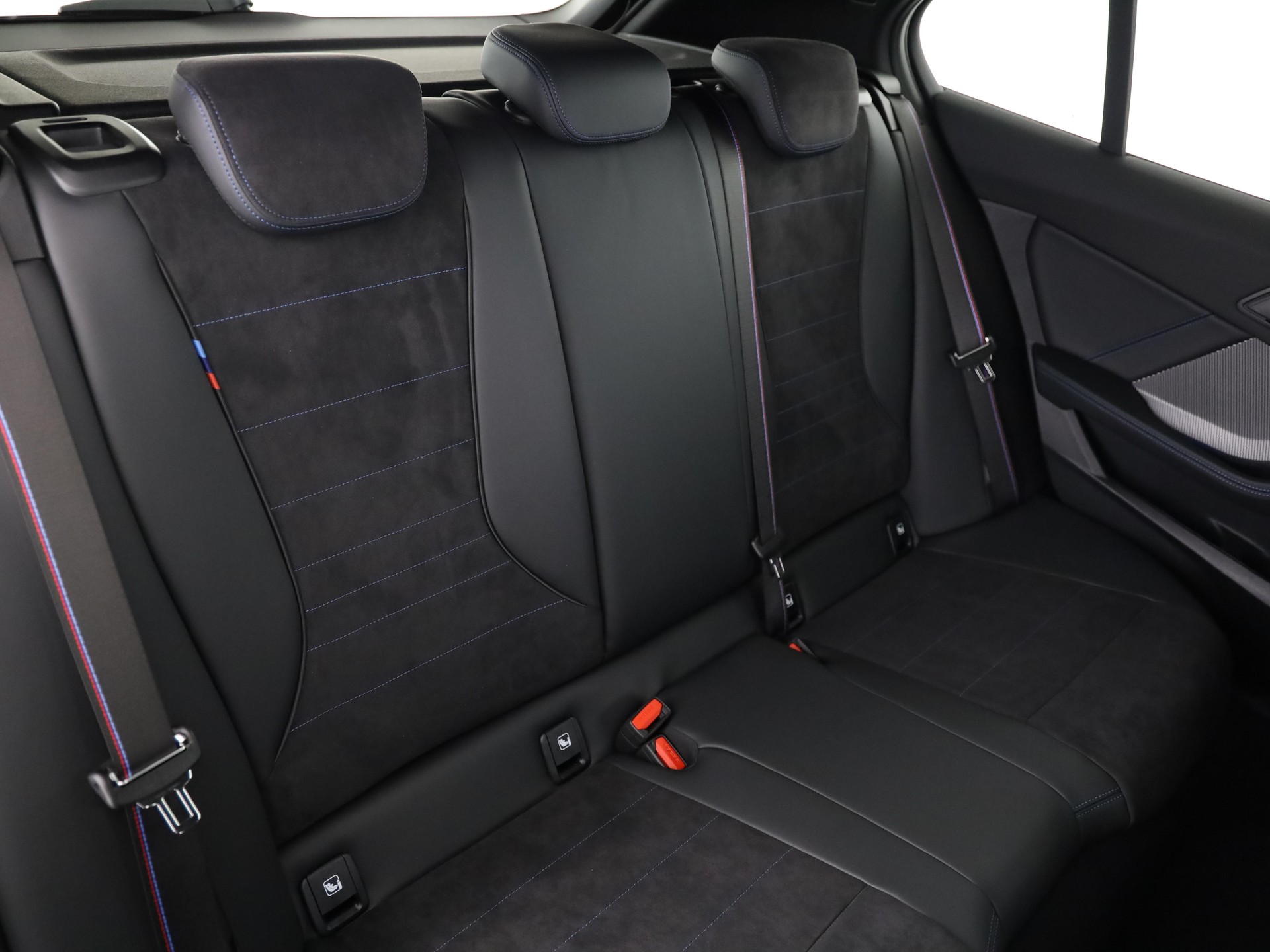 BMW M135i xDrive-image-15