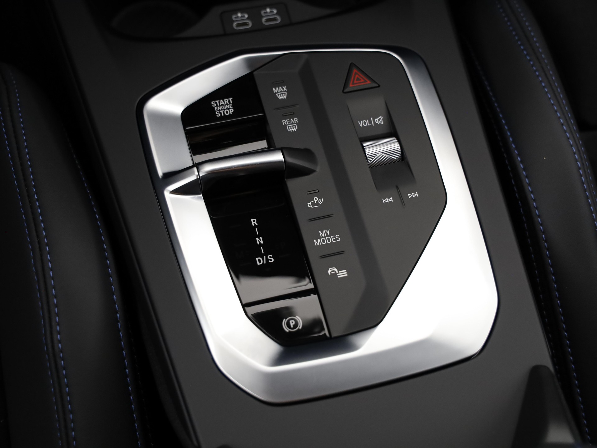 BMW M135i xDrive-image-17