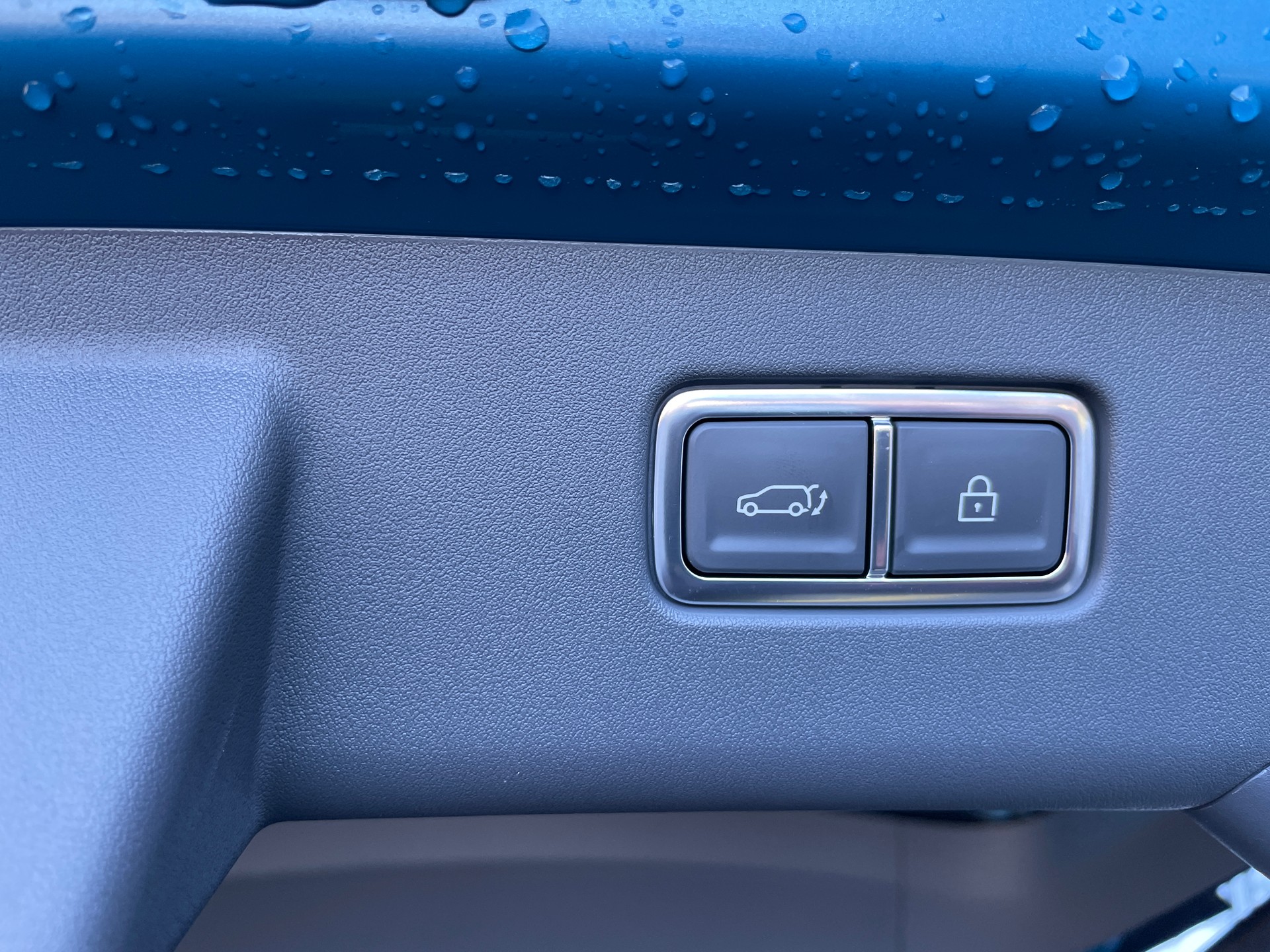 KIA EV9 99,8 kWh GT 4x4 mit Panoramaschiebedach, 7-Sitzer-image-6