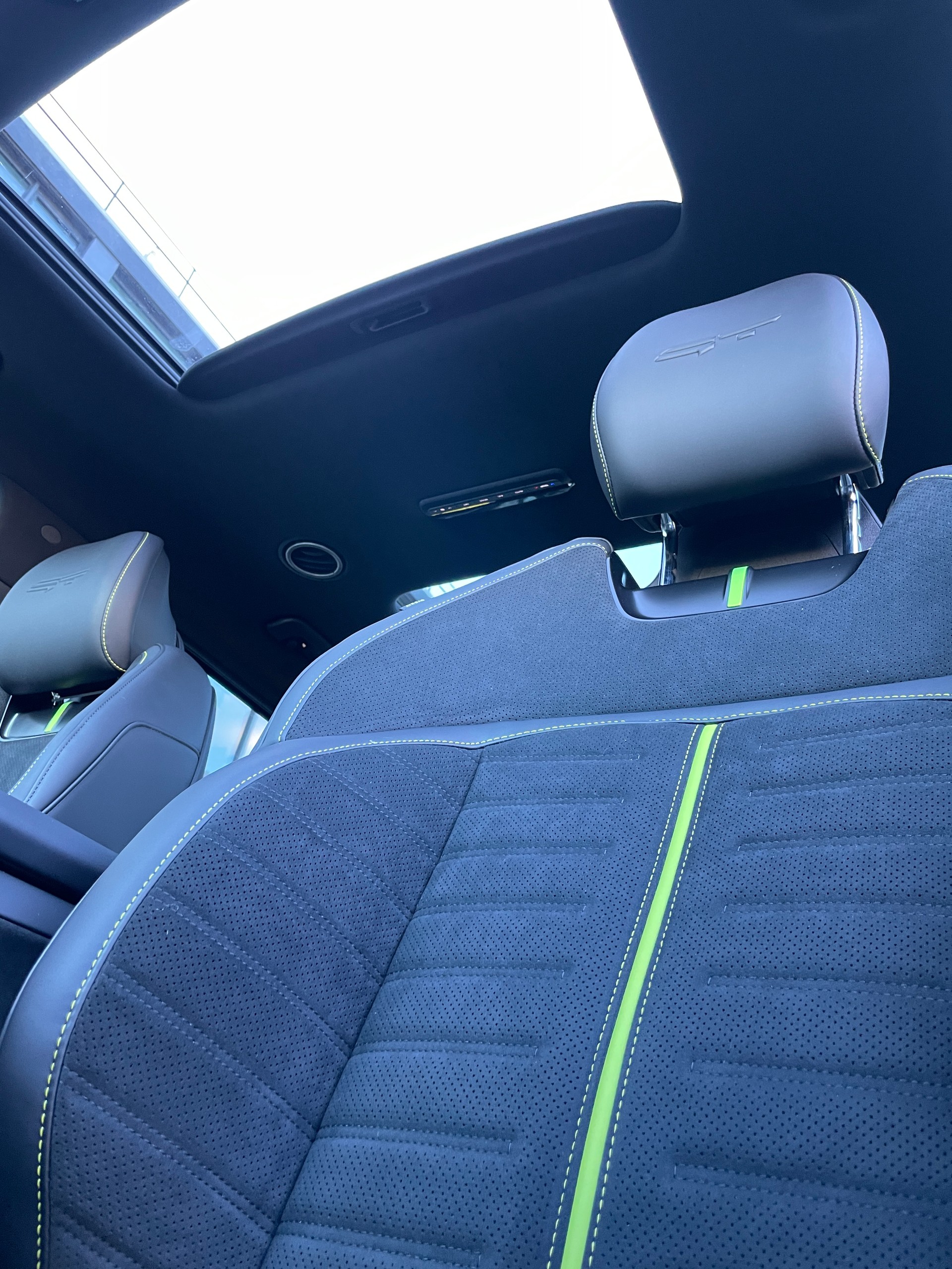 KIA EV9 99,8 kWh GT 4x4 mit Panoramaschiebedach, 7-Sitzer-image-15
