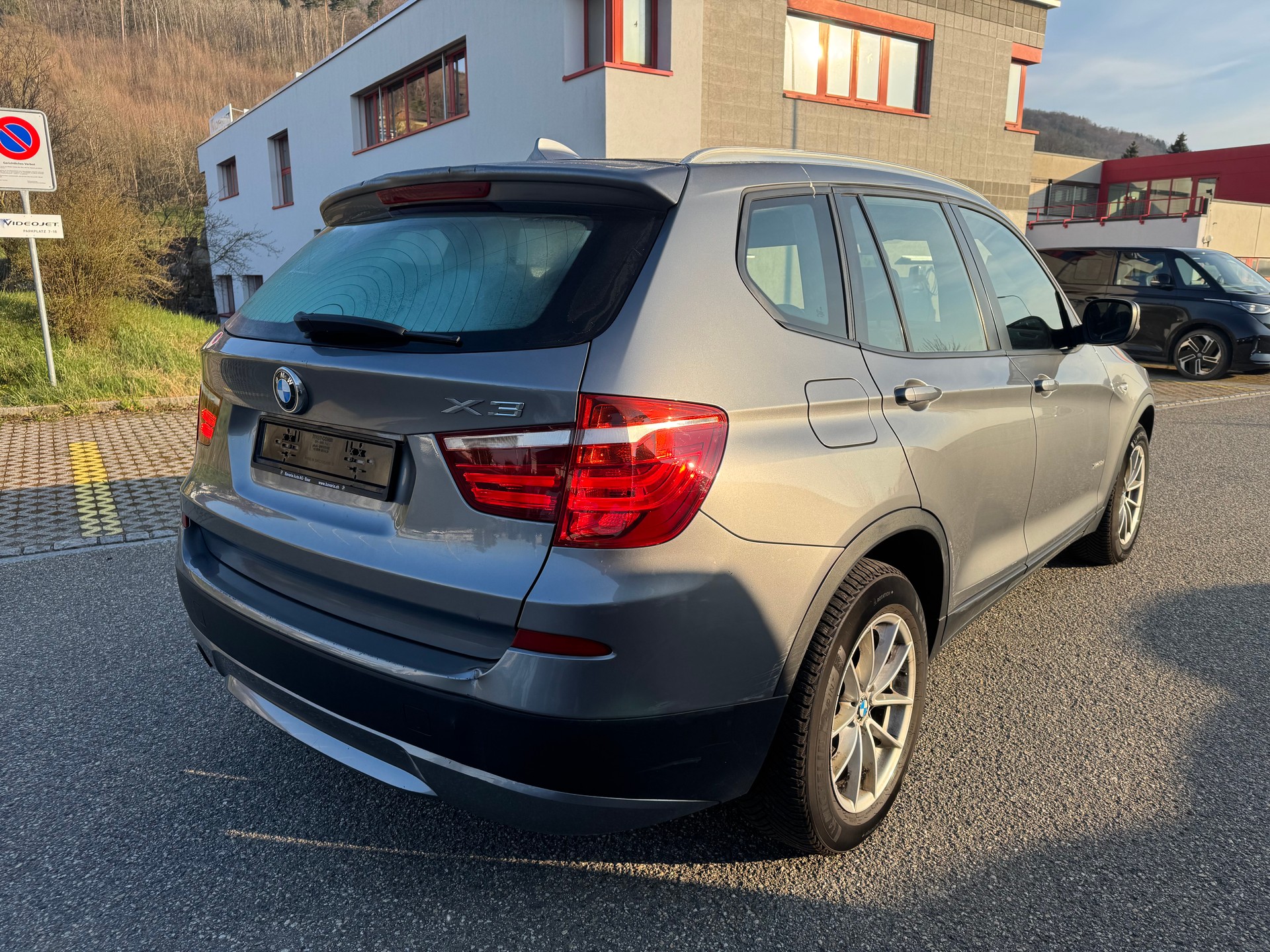 BMW X3 xDrive 20d-image-3