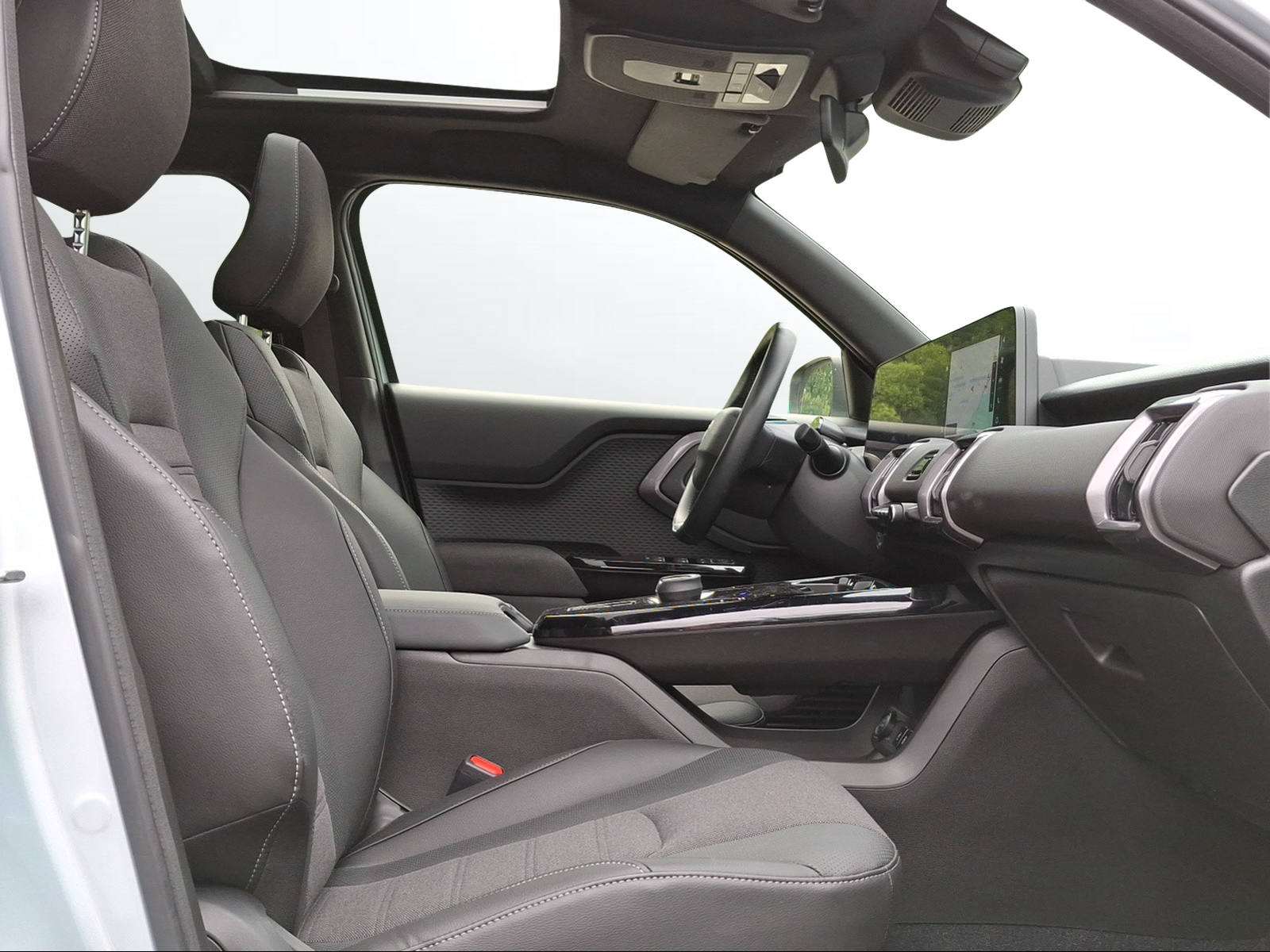 TOYOTA Urban Cruiser 61 kWh Premium AWD-image-10