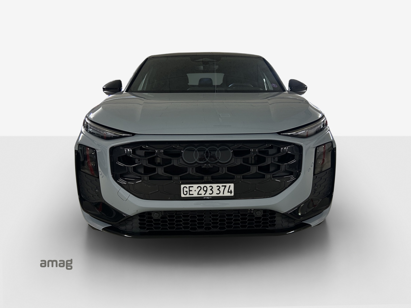 AUDI Q3 Sportback e-hybrid 200 kW S tronig-image-6