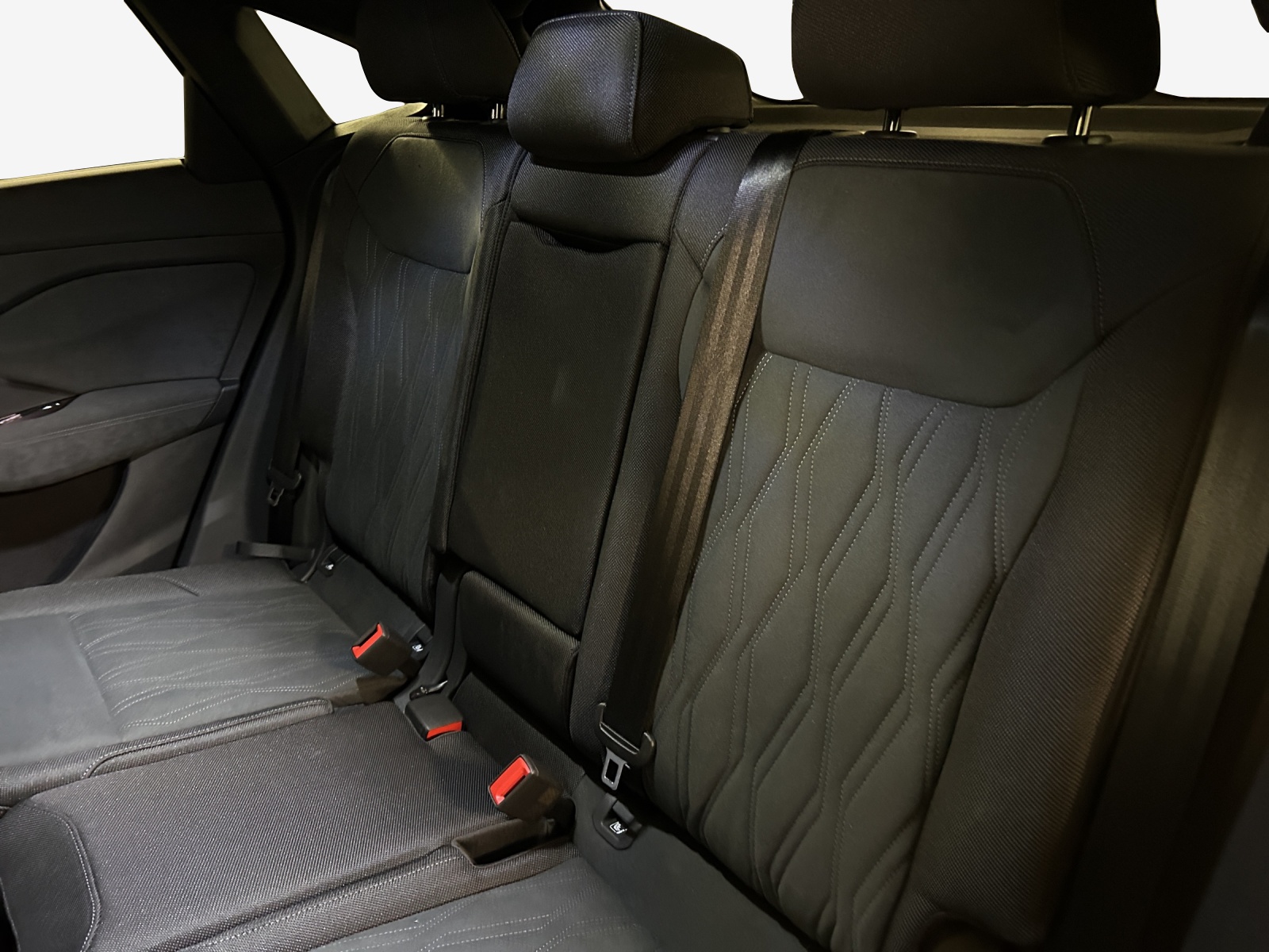 AUDI Q3 Sportback e-hybrid 200 kW S tronig-image-11