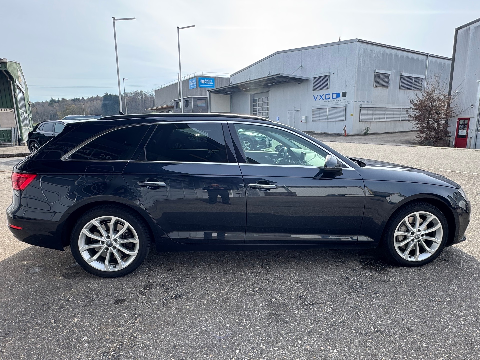 AUDI A4 Avant 3.0 TDI Design quattro tiptronic-image-7