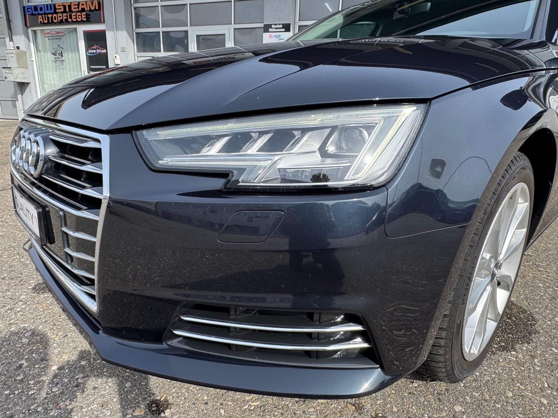 AUDI A4 Avant 3.0 TDI Design quattro tiptronic-image-10