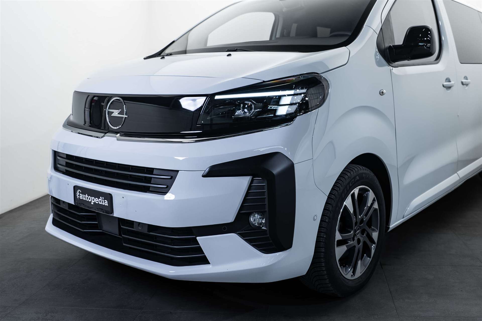 OPEL OPEL Zafira Life 2.0 CDTI Business Edition XL 9-Plätzer Automatik-image-1