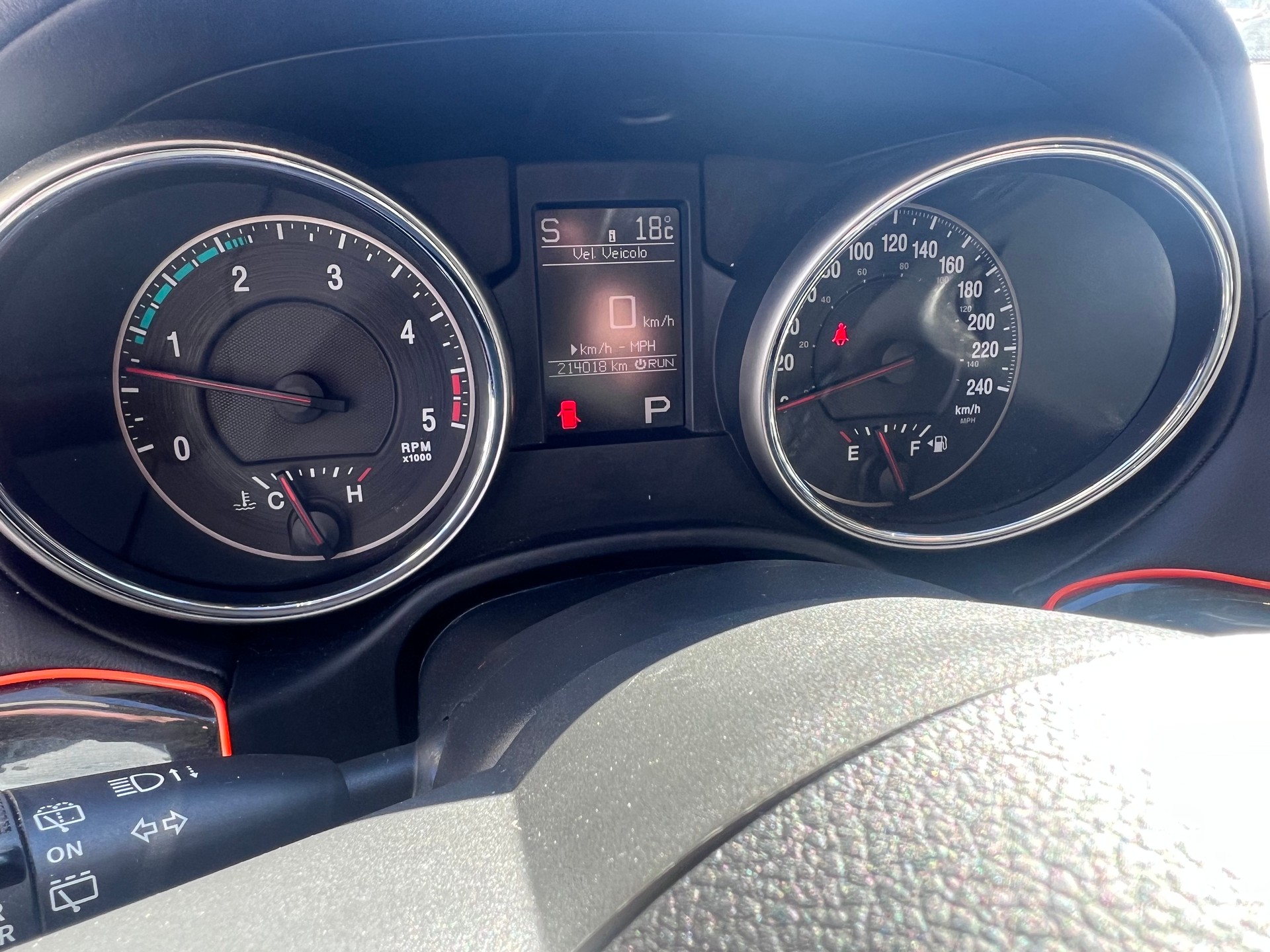 JEEP Grand Cherokee 3.0 CRD Overland Automatic-image-16