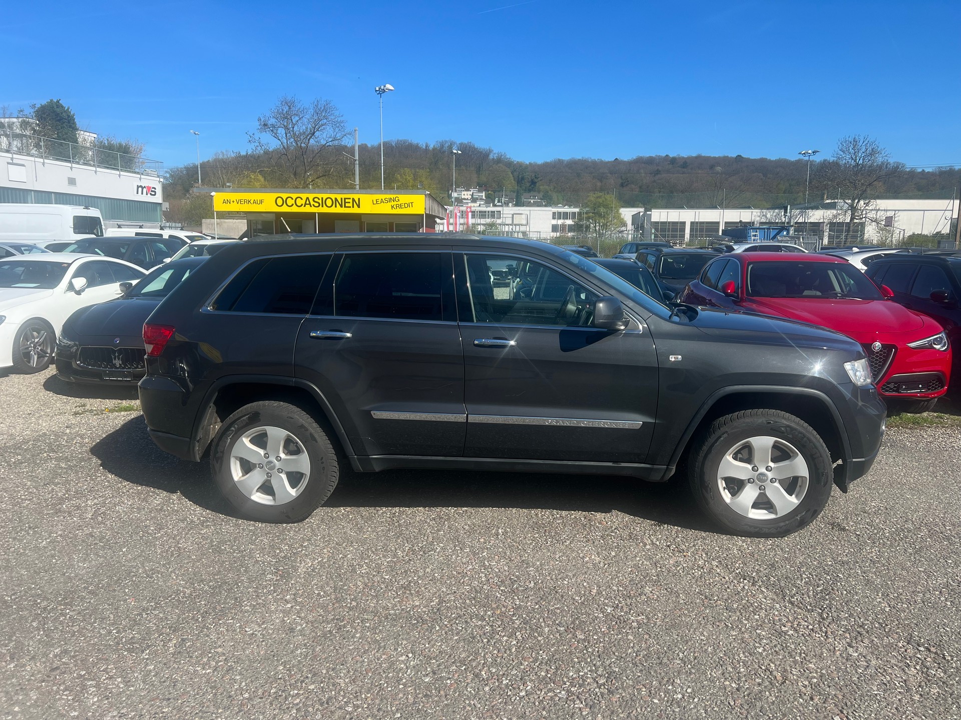 JEEP Grand Cherokee 3.0 CRD Overland Automatic-image-7
